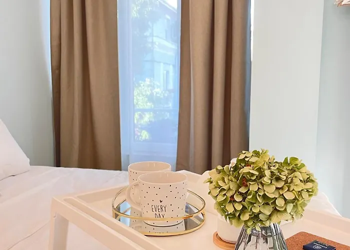 Nearby The Sea- Elegant Retreat In *