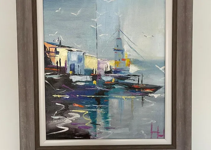 Nearby The Sea- Elegant Retreat In Apartament *