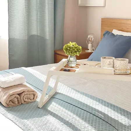 Nearby The Sea- Elegant Retreat In 公寓