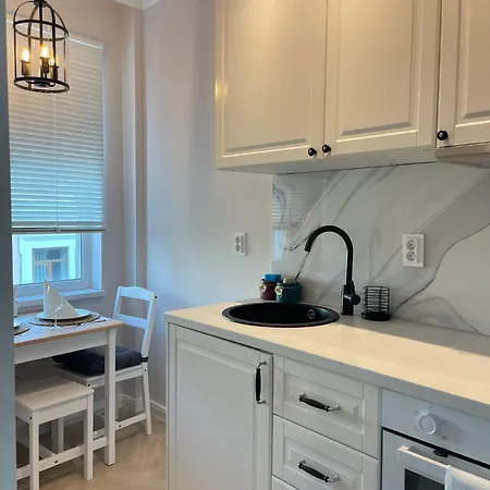 公寓 Nearby The Sea- Elegant Retreat In 瓦爾納