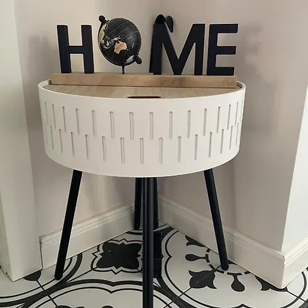 Nearby The Sea- Elegant Retreat In 瓦爾納