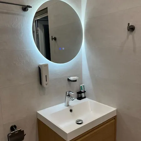 公寓 Nearby The Sea- Elegant Retreat In