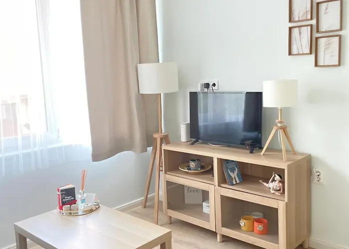 דירה Nearby The Sea- Elegant Retreat In